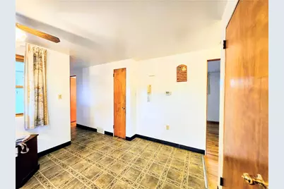 417 Traction Ave, Derry Township, PA 15627 - Photo 6