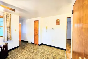 417 Traction Ave, Derry Township, PA 15627 - Photo 6