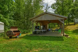 5937 Portersville Rd, Perry Township, PA 16051 - Photo 18