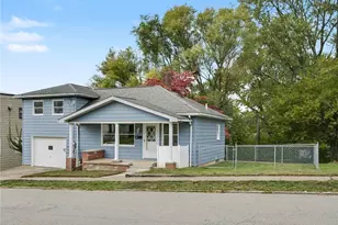 841 E Lutton St, New Castle, PA 16101 - Photo 1