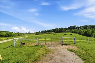 260 Mountain Trail Ln, Donegal, PA 15610 - Photo 36
