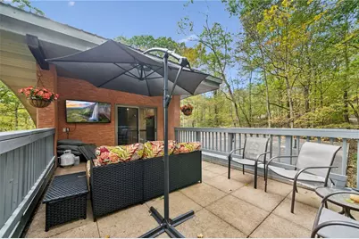 1123 Juanita Dr, Robinson Twp, PA 15108 - Photo 30