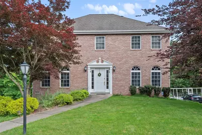 8310 Reagan Dr, Pittsburgh, PA 15237 - Photo 1