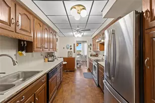 750 Washington Rd, Pittsburgh, PA 15228 - Photo 6