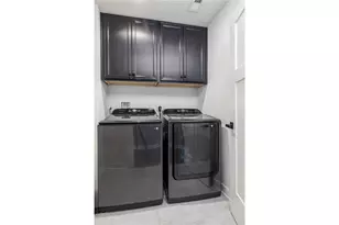 519 Dogwood Ln, Cecil, PA 15057 - Photo 28