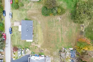 8044 Gladstone Dr, Hempfield Township, PA 15691 - Photo 24