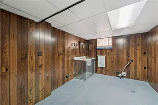 8044 Gladstone Dr, Hempfield Township, PA 15691 - Photo 18