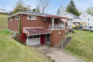 8044 Gladstone Dr, Hempfield Township, PA 15691 - Photo 2