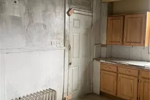 825-827 Cypress, Greater Johnstown School District, PA 15902 - Photo 8