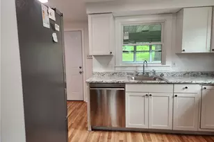 5920 Rodgers St, Pittsburgh, PA 15207 - Photo 4