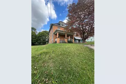 1031 E Washington St, New Castle, PA 16101 - Photo 8