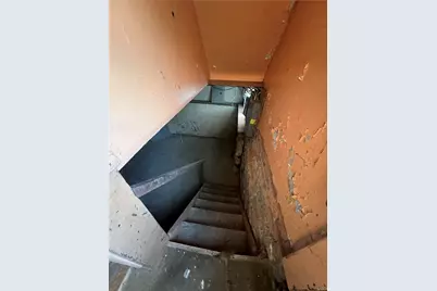 1031 E Washington St, New Castle, PA 16101 - Photo 34