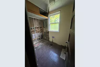 1031 E Washington St, New Castle, PA 16101 - Photo 26