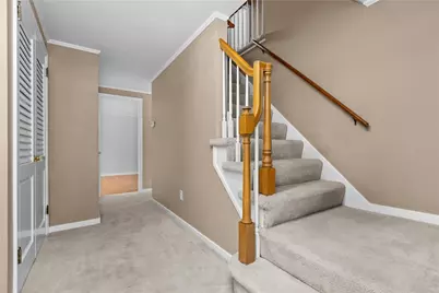 1918 Concord Dr., Pittsburgh, PA 15101 - Photo 8