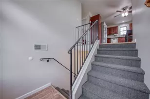 168 Brownfield Ln, Uniontown, PA 15401 - Photo 2