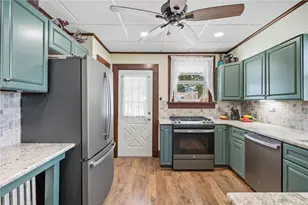 308 Guthrie St, Greensburg, PA 15601 - Photo 16