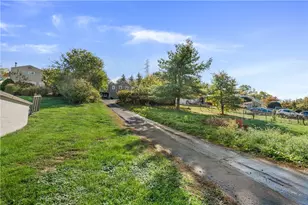 437 Montgomery Ave, Scott Township, PA 15017 - Photo 24