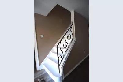 127 Marham Rd, Munhall, PA 15120 - Photo 6