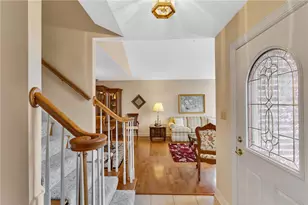 5109 Hemlock Ln, Murrysville, PA 15668 - Photo 4