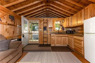 185 Mason St, Richland Township, PA 16374 - Photo 10