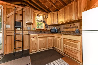 185 Mason St, Richland Township, PA 16374 - Photo 8