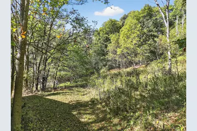 82 Phillips Rd, Hanover Township, PA 15021 - Photo 12