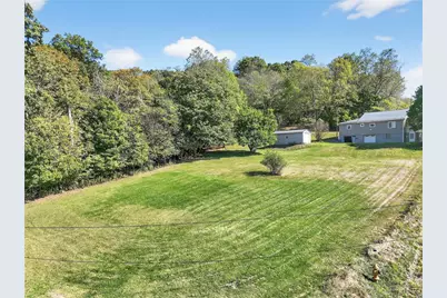 82 Phillips Rd, Hanover Township, PA 15021 - Photo 18