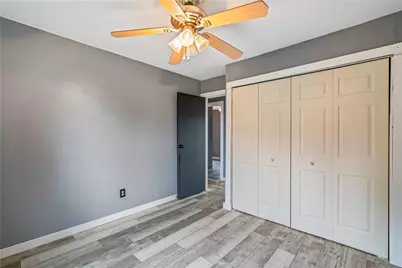 401 Rothey Dr, Elizabeth Twp/Boro, PA 15037 - Photo 8