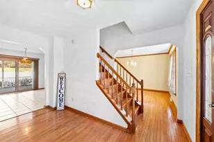 104 Pagano Dr, Hempfield Township, PA 15672 - Photo 4