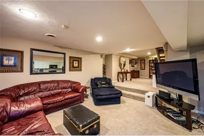122 Farmington Pl, Hempfield Township, PA 15601 - Photo 44