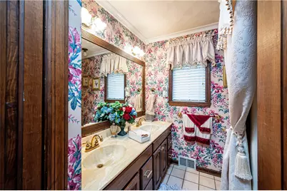 122 Farmington Pl, Hempfield Township, PA 15601 - Photo 34