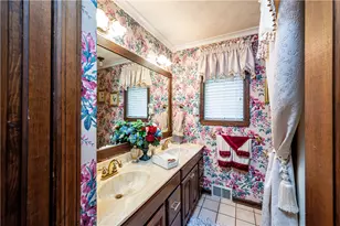 122 Farmington Pl, Hempfield Township, PA 15601 - Photo 34