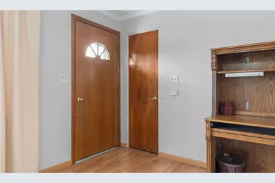 203 Burch Dr, Moon/Crescent Twp, PA 15108 - Photo 2