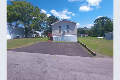 137 Brook Ln, Middlesex Township, PA 16059 - Photo 2