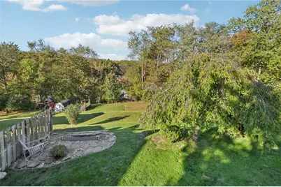 1916 Hertford Dr, South Park, PA 15129 - Photo 28