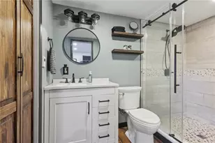 1916 Hertford Dr, South Park, PA 15129 - Photo 14