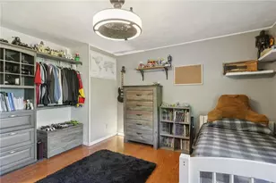 1916 Hertford Dr, South Park, PA 15129 - Photo 16