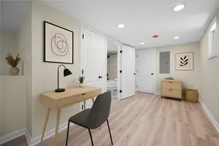 470 Burrell Hill Cir, Penn Twp, PA 15675 - Photo 20