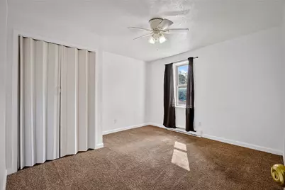 1025 Lynn Ave, Turtle Creek, PA 15145 - Photo 6