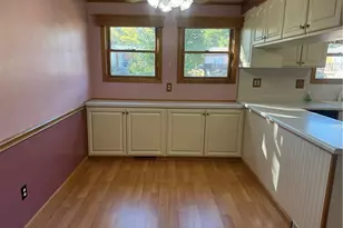 636 Dahlia Dr, Monroeville, PA 15146 - Photo 14
