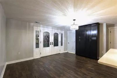 138 Green Dr, Pittsburgh, PA 15236 - Photo 14