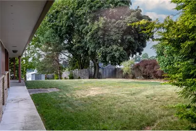 138 Green Dr, Pittsburgh, PA 15236 - Photo 30