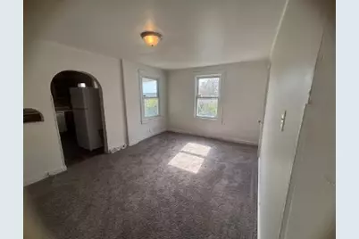 922 Vankirk St #1, Clairton, PA 15025 - Photo 4