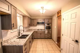 7 Lydia Dr, South Union Township, PA 15401 - Photo 10