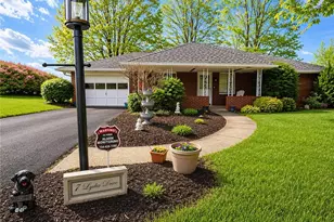 7 Lydia Dr, South Union Township, PA 15401 - Photo 2