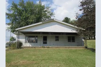 35 Pleasant Valley Rd, Buffalo Township, PA 15323 - Photo 1