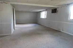 35 Pleasant Valley Rd, Buffalo Township, PA 15323 - Photo 14