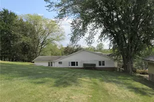 35 Pleasant Valley Rd, Buffalo Township, PA 15323 - Photo 16