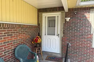 717 King St, McKeesport, PA 15132 - Photo 2