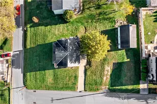 221 Center Ave, Oakdale, PA 15071 - Photo 38